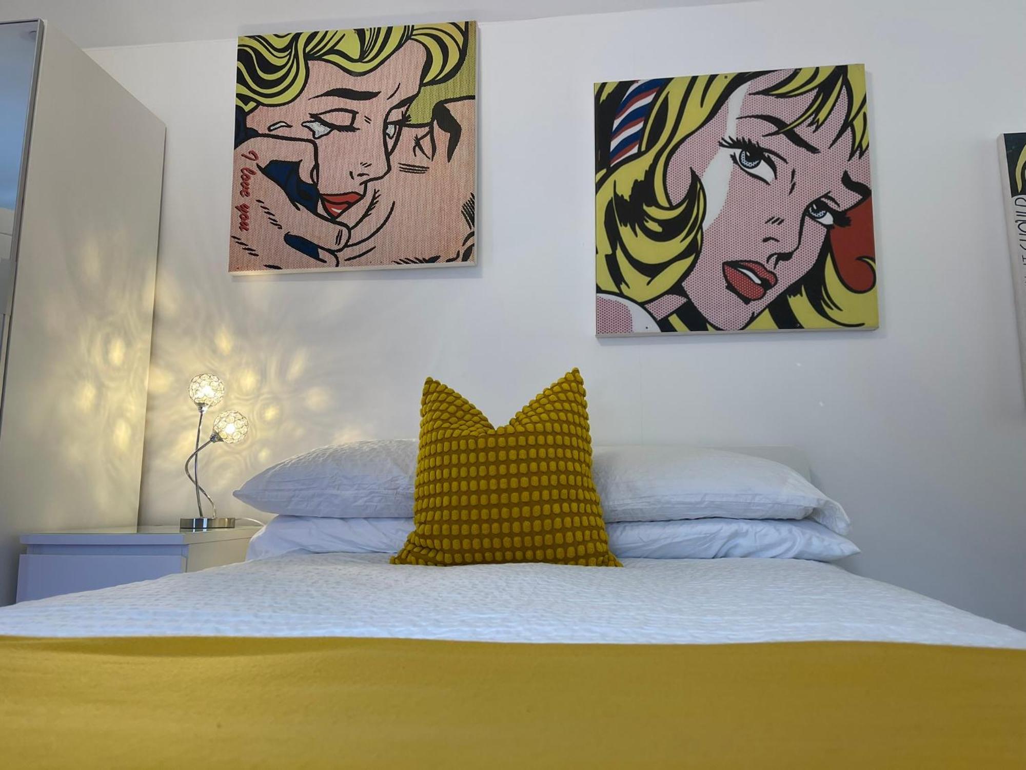 Vibrant Apartments Close To City Centre Cardiff Exterior photo